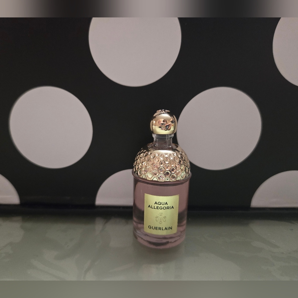 ✨️Guerlain Aqua Allegoria Forte Florabloom EDP MINI✨️